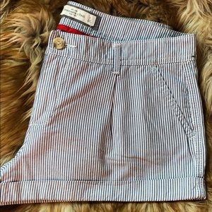 A&F SHORTS DENIM & WHITE STRIPED SIZE 8